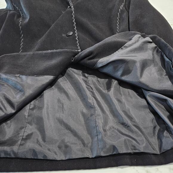 Women's Susan Graver Black Embroidered Blazer Size Medium - Picture 10 of 10